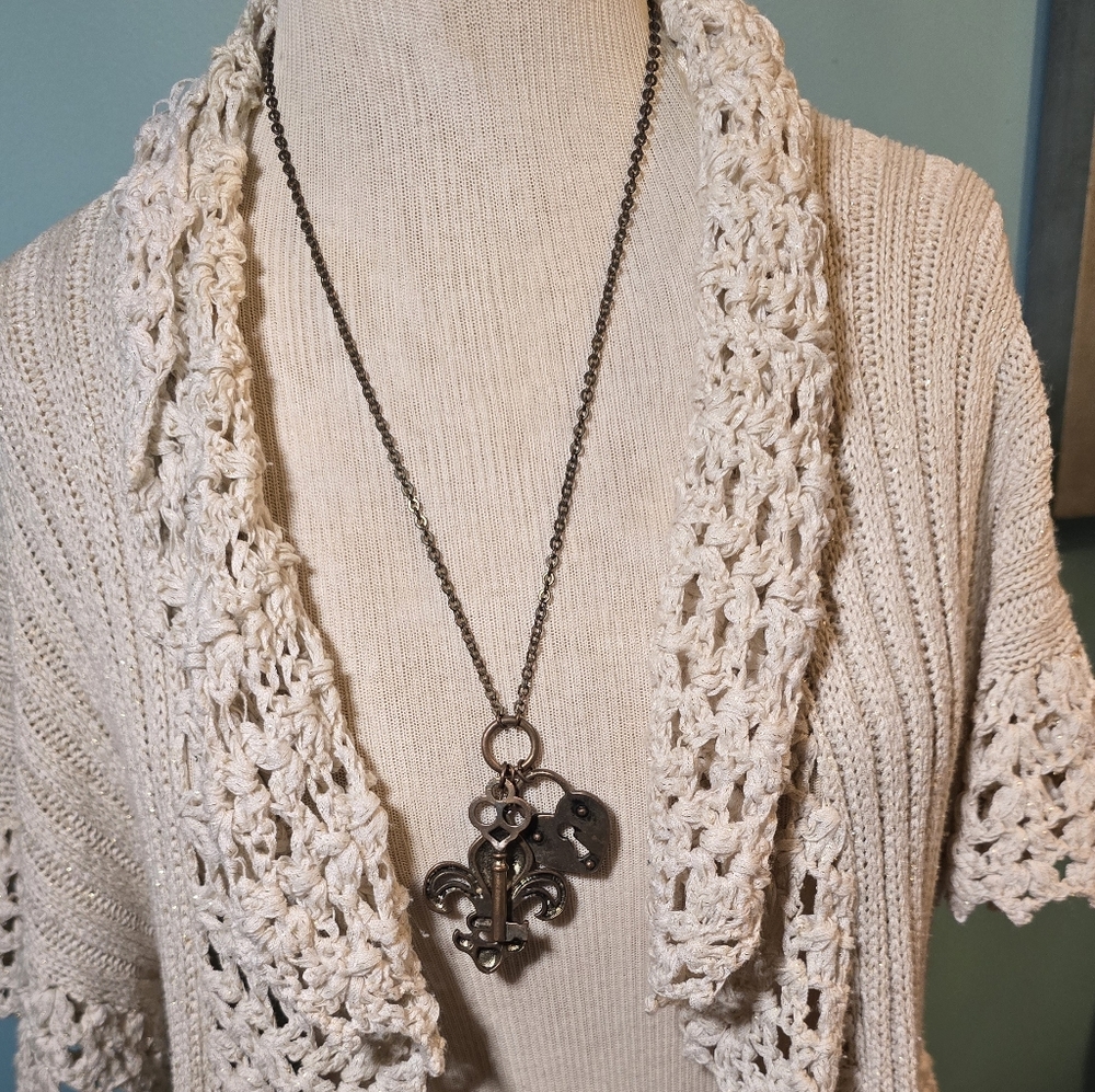 Artsy Boho-Styled Triple Charm Necklace